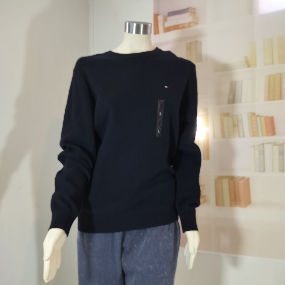 Tommy Hilfiger Men's Navy Crewneck Sweater